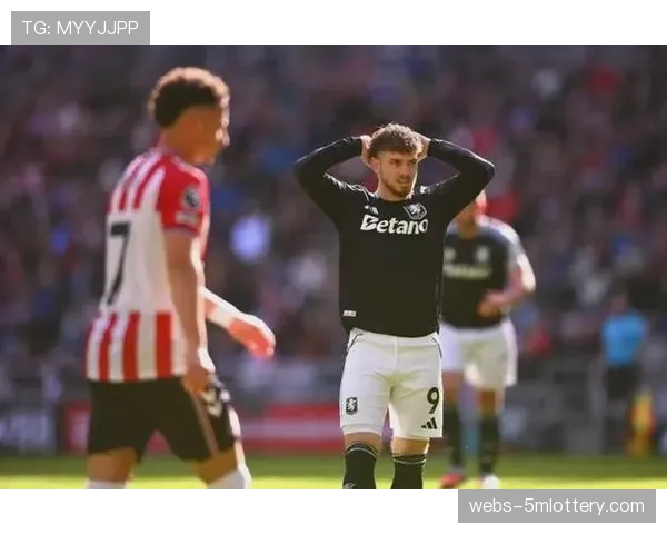 埃利奥特英超10场触发买断条款，欧联杯可自由出战维拉