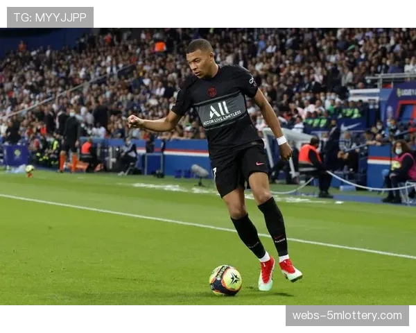 第78分钟，蒙彼利埃球员恶意犯规被直接红牌罚下