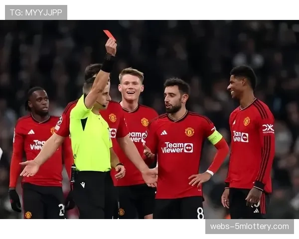 从重伤到重生：曼联边锋拉什福德单月打入8球的心路历程